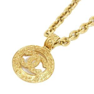 Chanel Vintage Necklace Gold